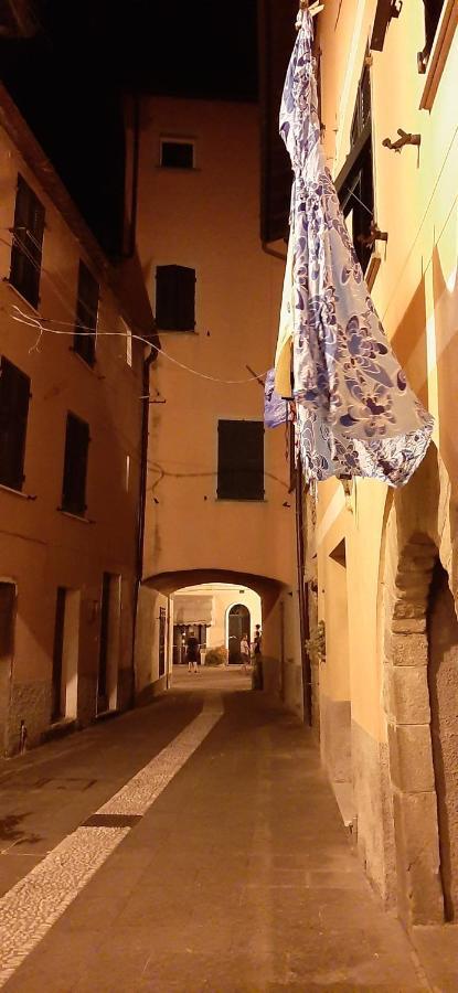 La Luna Nel Borgo บรุนญาโต ภายนอก รูปภาพ