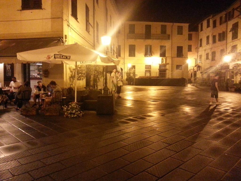 La Luna Nel Borgo บรุนญาโต ภายนอก รูปภาพ
